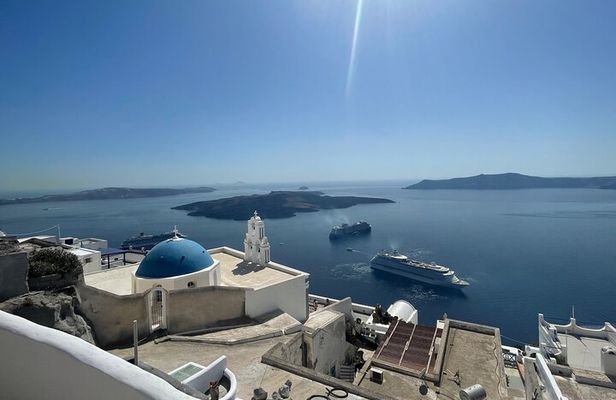 5 Hours Private Tour in Santorini
