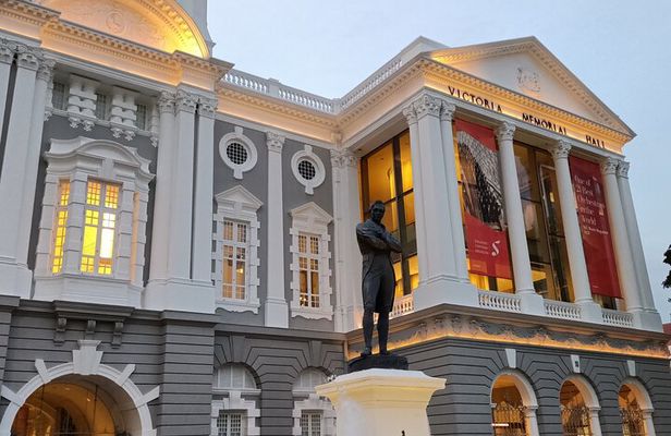 Historic Buildings Stroll