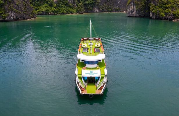 Ha Long Bay Day Tour by 5-Star Heritage Luxury Cruise From Hanoi