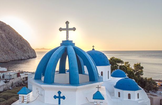 Top Sights of Santorini with Wine Tasting and Sunset in Oia