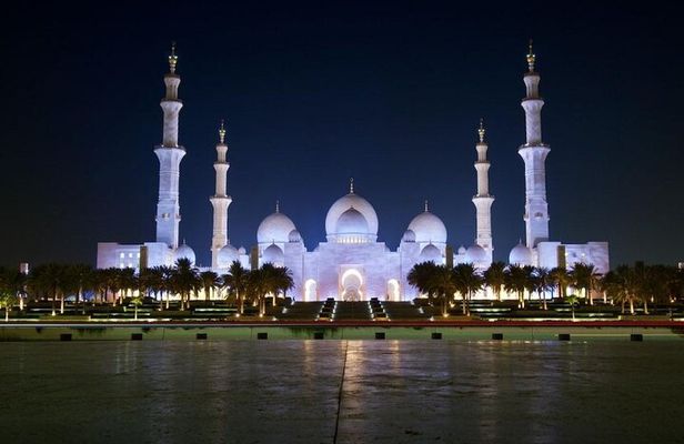 Private Abu Dhabi City Tour Grand Mosque Palace and Ferrari World