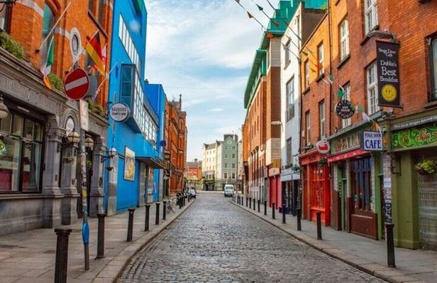 Dublin Medieval Walking Tour with a Guide