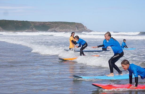 Surfing Class in Cullen Bay