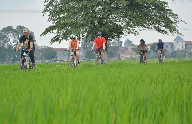Hanoi Countryside By Bike & Local House and Food Tasting