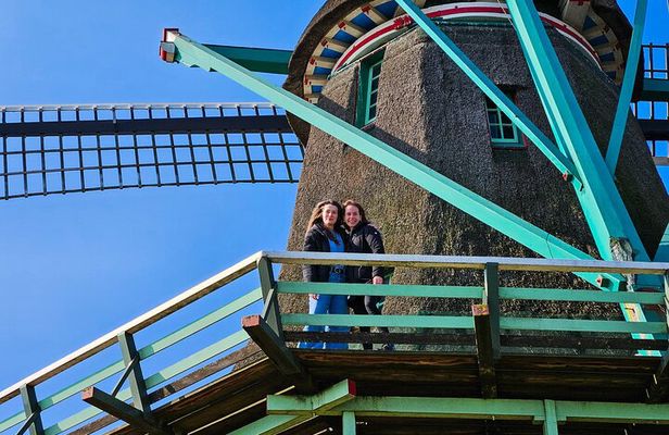 Zaanse Schans Windmills and Volendam from Amsterdam, Live Guided