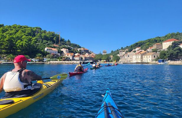 Elafiti Islands Sea kayaking: Full-Day Bike and Kayak tour on Lopud and Šipan