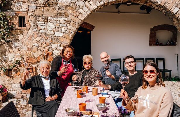 Siena: Small group Cooking Class in Chianti Farmhouse