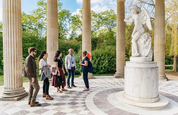 Versailles Full Tour: Palace, Gardens & Marie-Antoinette’s Estate