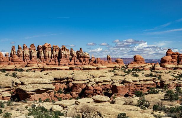 NEW! Canyonlands Needles Chesler Park Hiking Discovery Tour
