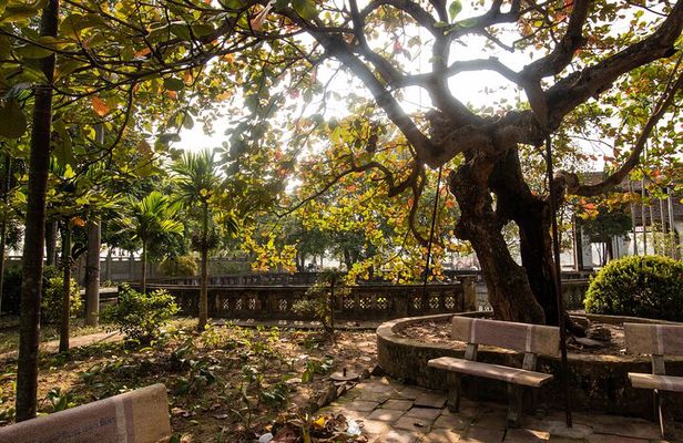 Hai Phong Highlights: Cultural & Historical Walking Tour