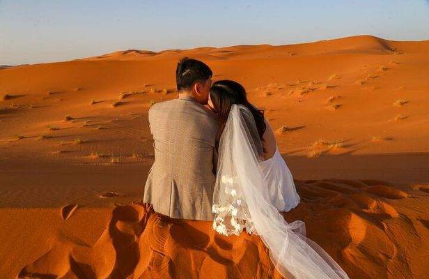 2 Nights in Luxury Camp and Camel Trekking in Merzouga Desert 