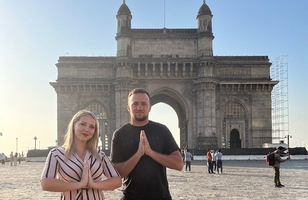 Mumbai City Tour with Guide and Transport