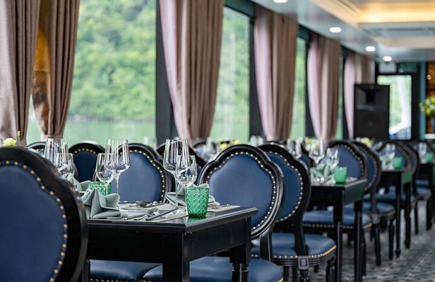 Halong Bay: 5-star Pamela Cruise Day Trip with Lunch & Activities