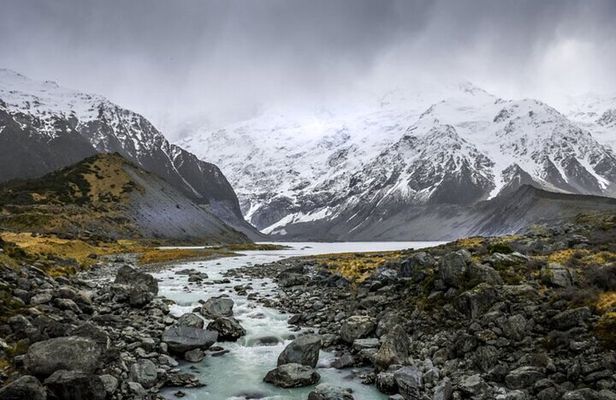 Mt. Cook Full Day Group Tour via Tekapo from Christchurch