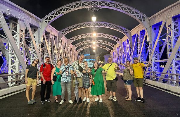 Small Group: Singapore Street Food & Night Tour