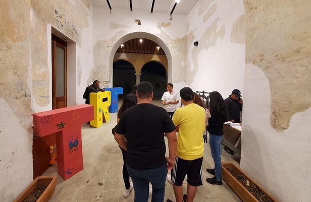 Art Workshops and Chocolate Shops Tour