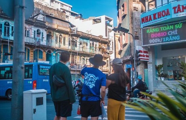 Saigon Chinatown Bike Tour: Hidden Alleys, History & Local Treats