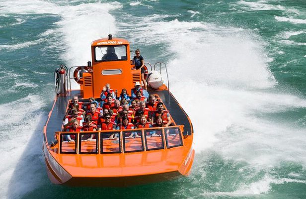 Niagara Falls Maid of the Mist & Jetboat Ride + Lunch (Ice Cream)