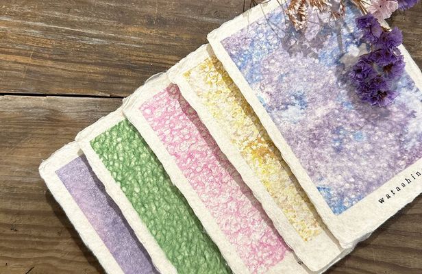 【Tokyo/Asakusa】Traditional Japanese Washi Papermaking experience