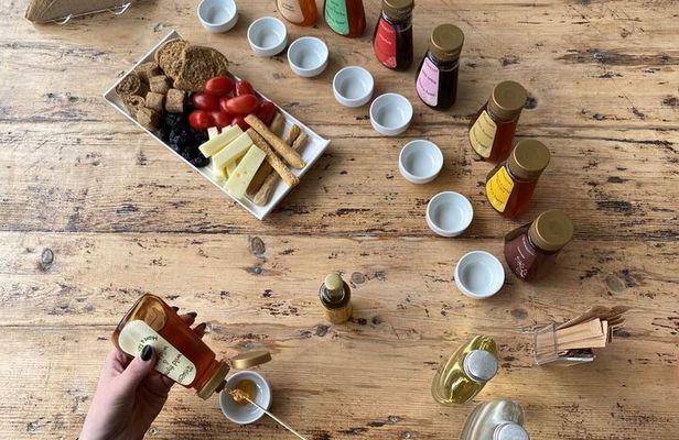 Cheese and Wine Tasting Tour From Chania