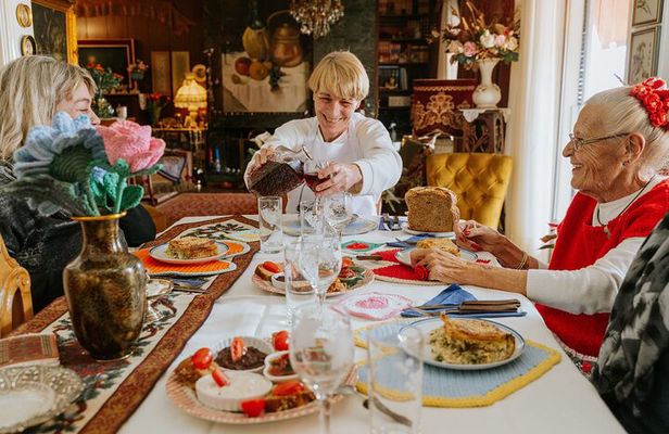 Greek Traditional Cooking Lesson with Paulina