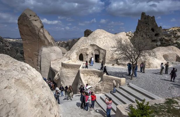 Red Tour In Cappadocia Lunch + Museum Tickets ( Small Group )