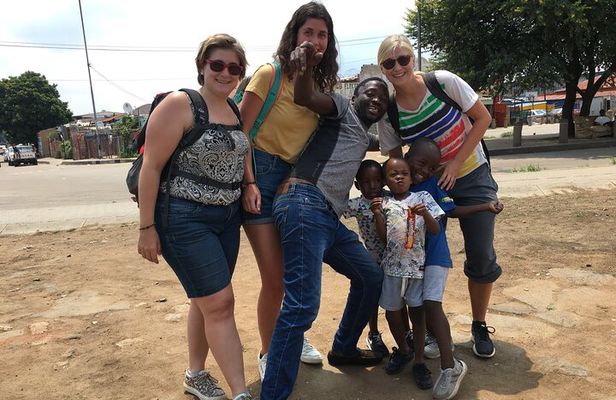 Soweto Walking Tour with Lunch