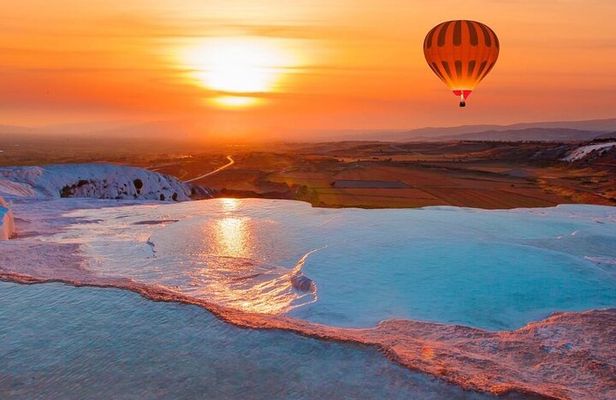 Pamukkale Hot Air Balloon Experience Including Pickup