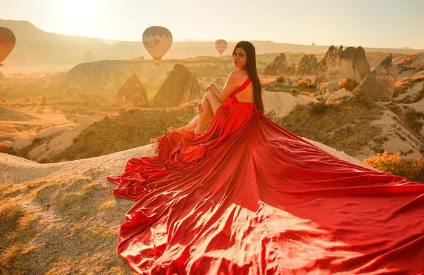 Magical Cappadocia Photoshoot with a Professional Photographer