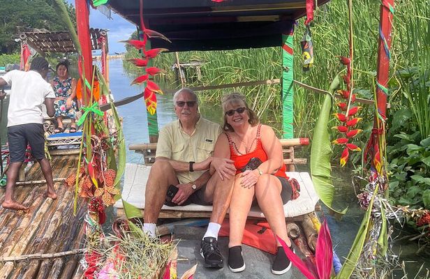 Private 1 Hour Bamboo River Rafting in Montego Bay