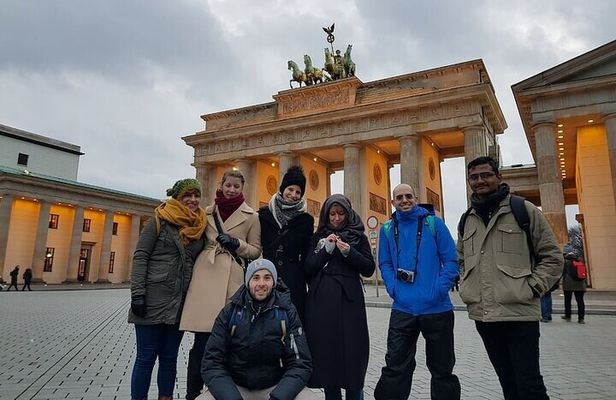 Berlin Must-See Attractions Walking Tour With A Guide