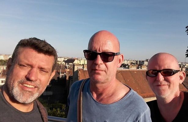 Budapest Must-see attractions walking tour with a Guide