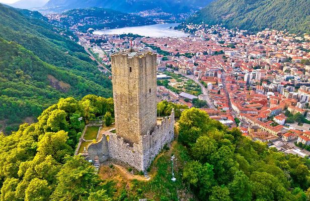 Private 2-Hour Tour of the Medieval Castle over Lake Como