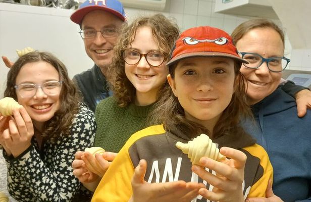 Award Winning Paris Bakery Experience in Bastille 