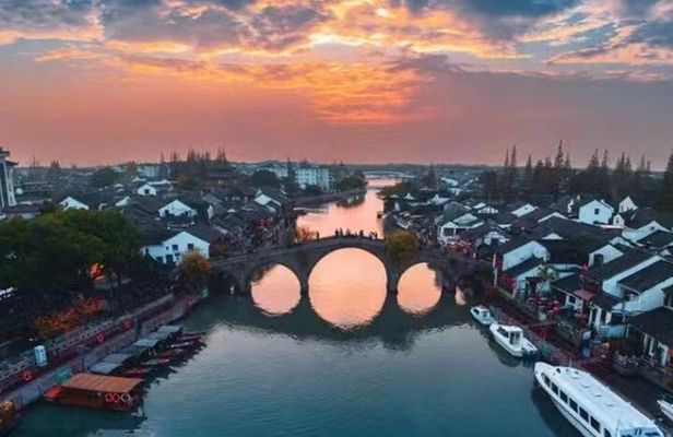 Oriental Venice Customized Tour in Shanghai