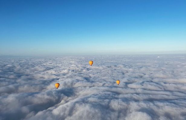 Hot air balloon flight to Marrakech + Berber Breakfast