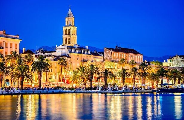 Split : Must-See Attractions Walking Tour with A Guide