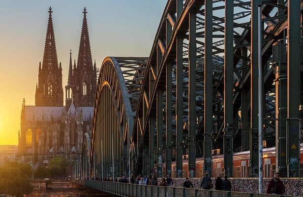 Explore the Instaworthy Spots of Cologne with a Local