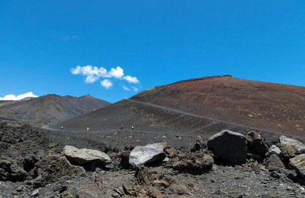 Mount Etna Tour to 2900m from Taormina
