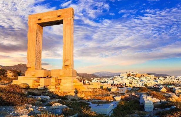 Naxos Town & Portara Sunset Walking Tour