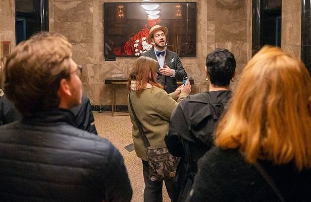 Downtown Vancouver Sinners and Sweets Tour With VIP Access