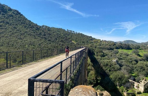 Cycling - Via Verde de la Sierra - Easy Difficulty - Ronda