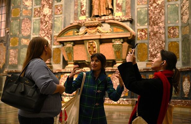 Florence: Guided Tour Medici Family Secrets, Chapels and History