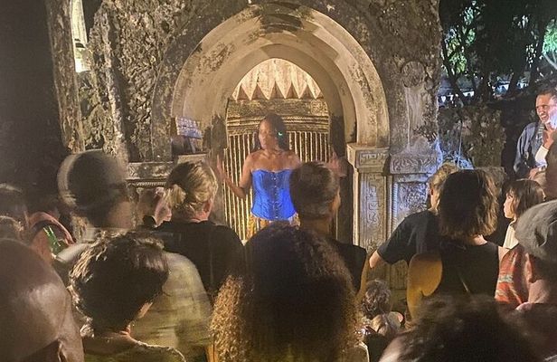 Magical Storytelling Swahili Dinner in the Bushbaby Treehouse