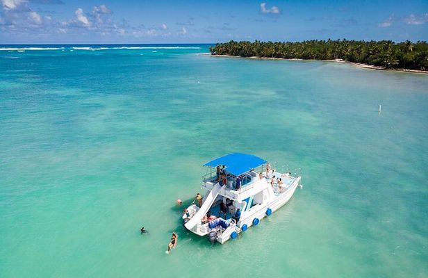 Private Groups Exclusive Punta Cana Catamaran Excursion