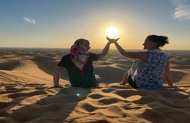 Dubai: Private Desert Tour with Air conditioning Premium camp