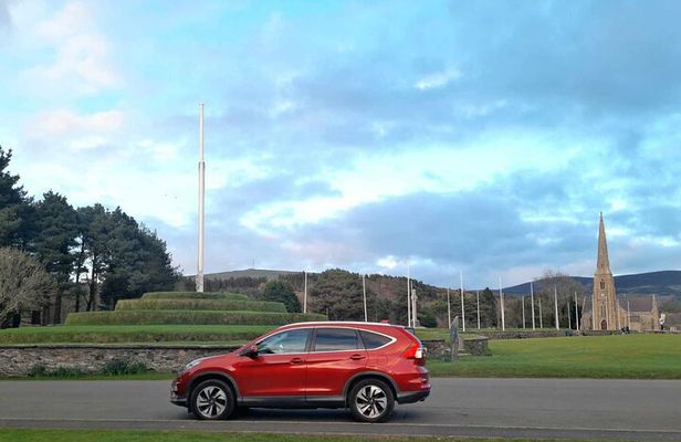 Isle of Man Discovery Tour with experienced Driver Guide