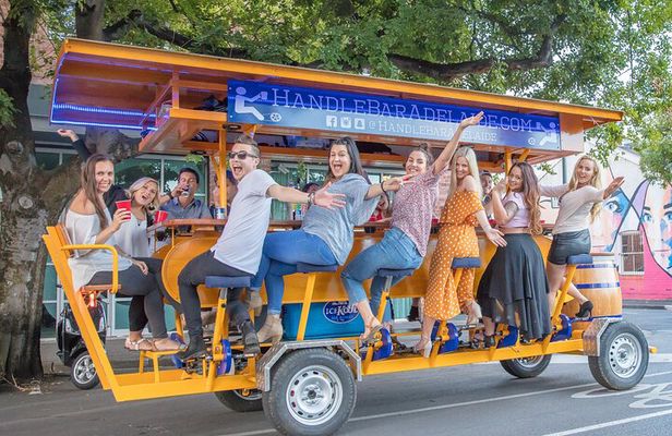 All Inclusive Indianapolis Mobile Pub Tour and Experience