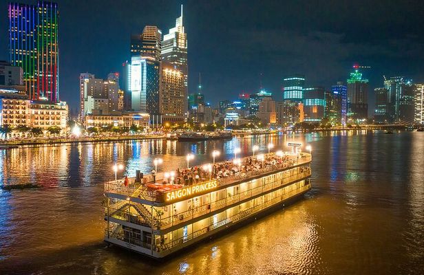 Luxury Dinner on Saigon Ben Thanh Princess Cruise with 3 Course