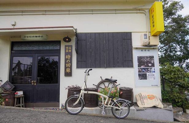 Seto Inland Sea Views & Kojima Denim: Private Cycling Tour (4h)